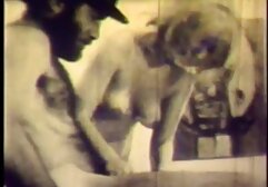 XXX porno amatoriale italiani Shades-HALLOWEEN Nekane-spagnolo con grandi tette scopa il suo ragazzo di fronte a un pervertito Mostro mascherato-LETSDOEIT