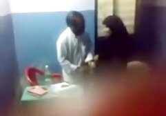 Seducente giovane britannico gay sesso xxx amatoriale Dilettanti martellante in sensuale Trio