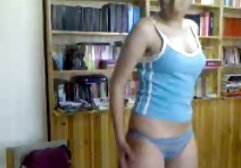 Elegante solo porno italiani amatoriali asiatica tranny riscaldamento