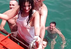 Avido milf ottiene porno amatoriale milf faccia di sperma