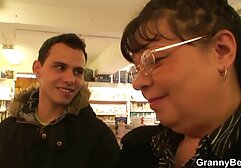 Ancora calda figa pelosa direttamente dal video poeno amatoriali Giappone, vol 32 su JavHD