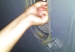 Le ragazze britanniche dominanti sono sedotte da un piccolo pprno amatoriale cazzo di perdenti