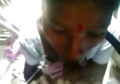 Cornea babe Di Yanks Lulu si scopa le video sex italiani amatoriali dita la sua fessura