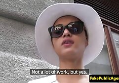 TINY4K eccitato reale porno amatoriale adolescente imbavagliata in entrambi i fori