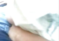 Carino British twink Evan amatoriale porn tube si masturba fino a quando non schizza sperma su di lui