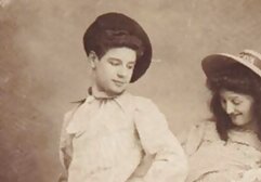 Slut porno gratis amatoriale italiano con culo caldo geme di piacere