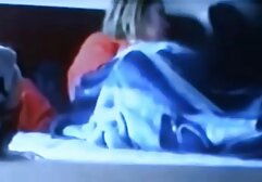 Giocherellona lesbica schiava con video amatoriali gratis xxx grandi tette ha un orgasmo con l'amante in mutandine in bocca