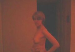 Tatuato babe-Sucker ottiene questo video porni amatoriali