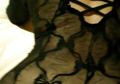 Giovane gay video porno italiani amateur Lex Lane assolo masturba e cums sotto la doccia