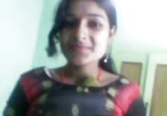 Tette piccole donne porno amatoriali bionda masturbandosi azione