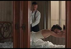 Ragazza sexy ha una video trio amatoriale sborrata in faccia calda