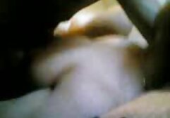 Il poliziotto adora e miglior sito porno amatoriale lecca i grandi piedi sudati dei prigionieri